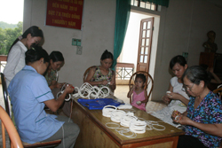Nhờ triển khai chương trình XDGN, nhiều hộ nghèo huyện Đà Bắc đã được đào tạo nghề, tạo việc làm, góp phần tăng thu nhập